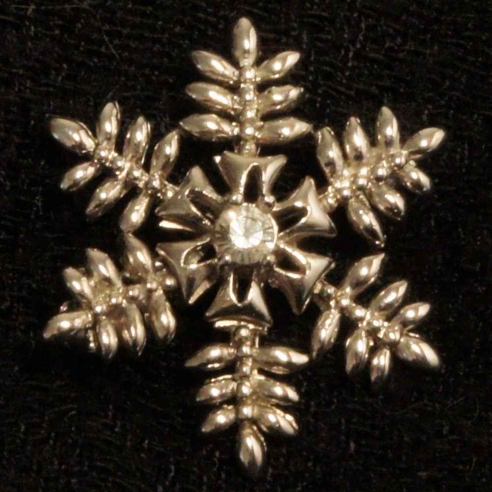 Silver Tone 1" Snowflake Brooch Rhinestone Center Winter Christmas Pin